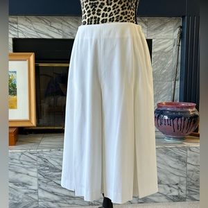 Neiman Marcus white midi skirt, excellent condition
